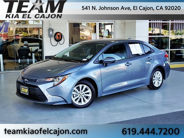 2026 Toyota Corolla LE's photo