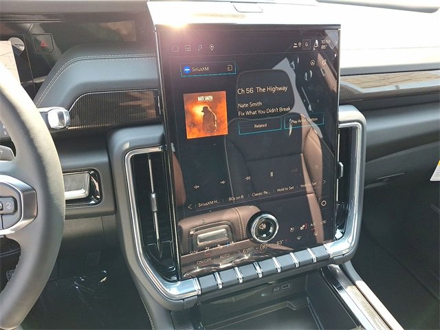 2025 Gmc Yukon Denali Ultimate photo 14