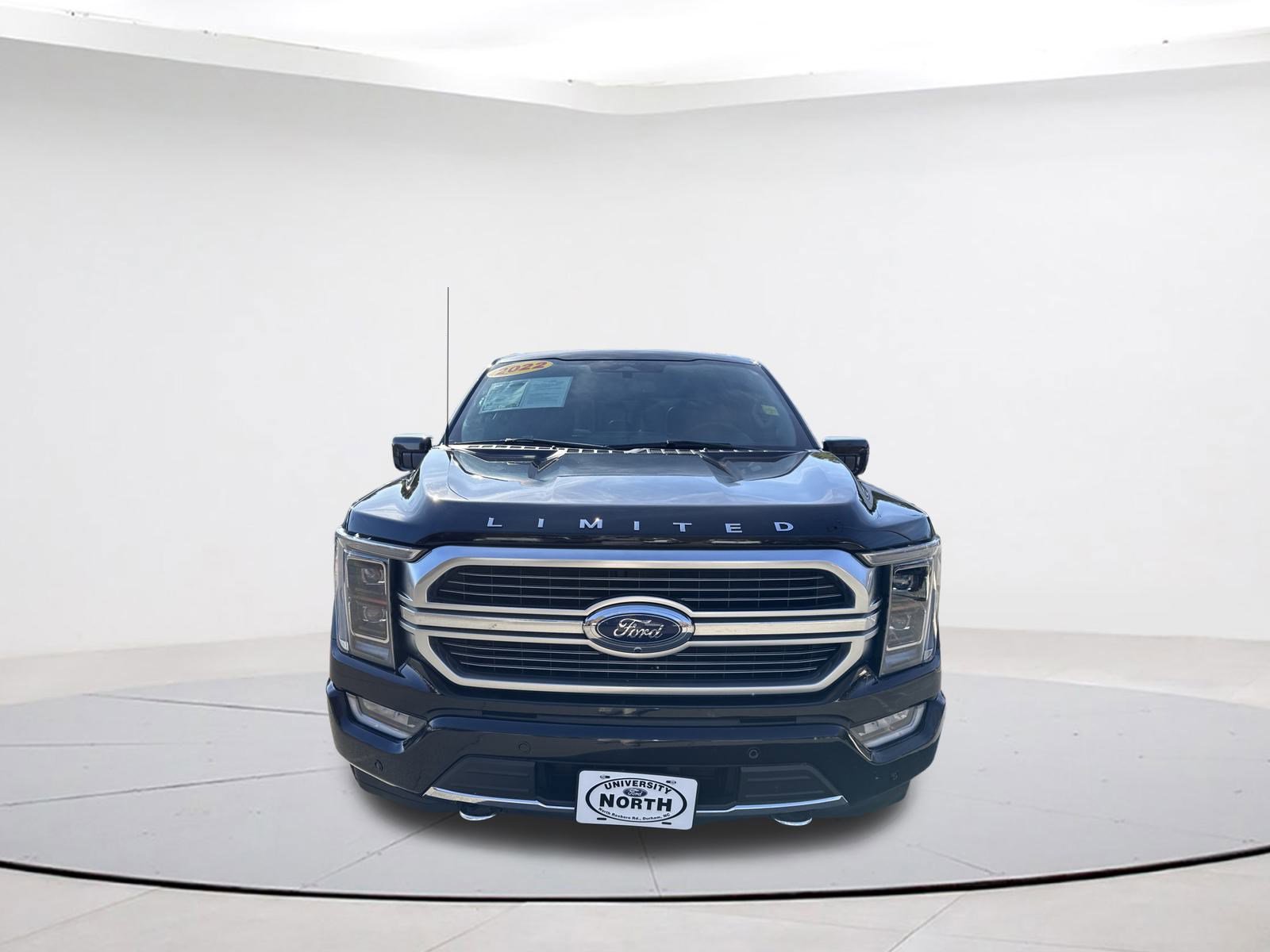 2022 Ford F-150 Limited photo 2