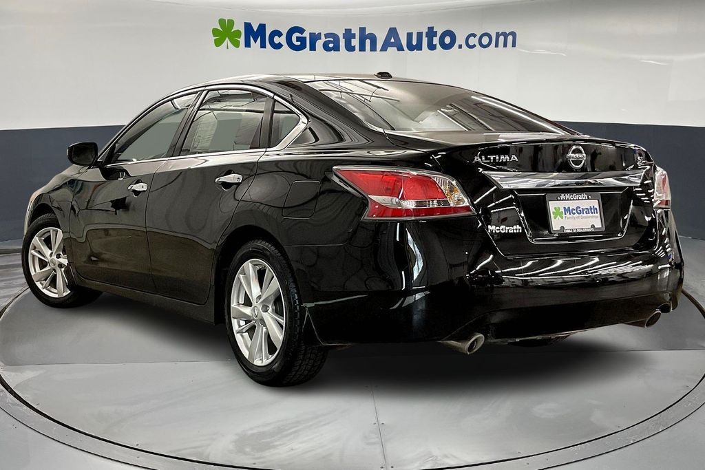 2015 Nissan Altima 2.5 SL photo 3