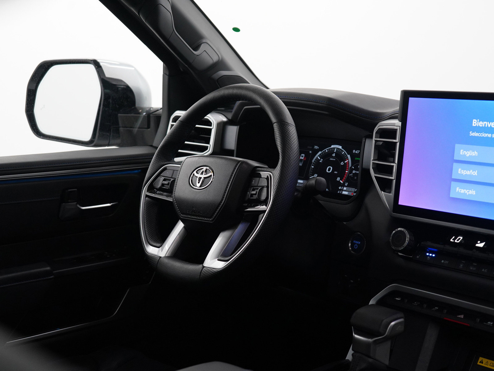 2023 Toyota Tundra Platinum CrewMax photo 9
