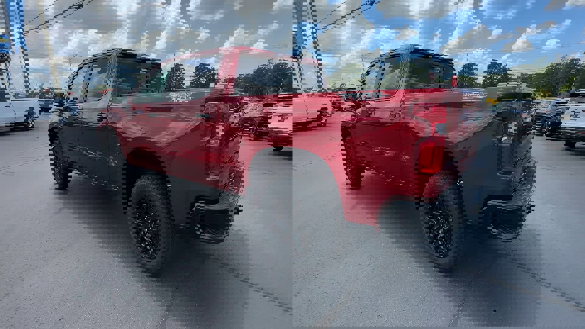 2025 Chevrolet Silverado 1500 LT Trail Boss photo 5