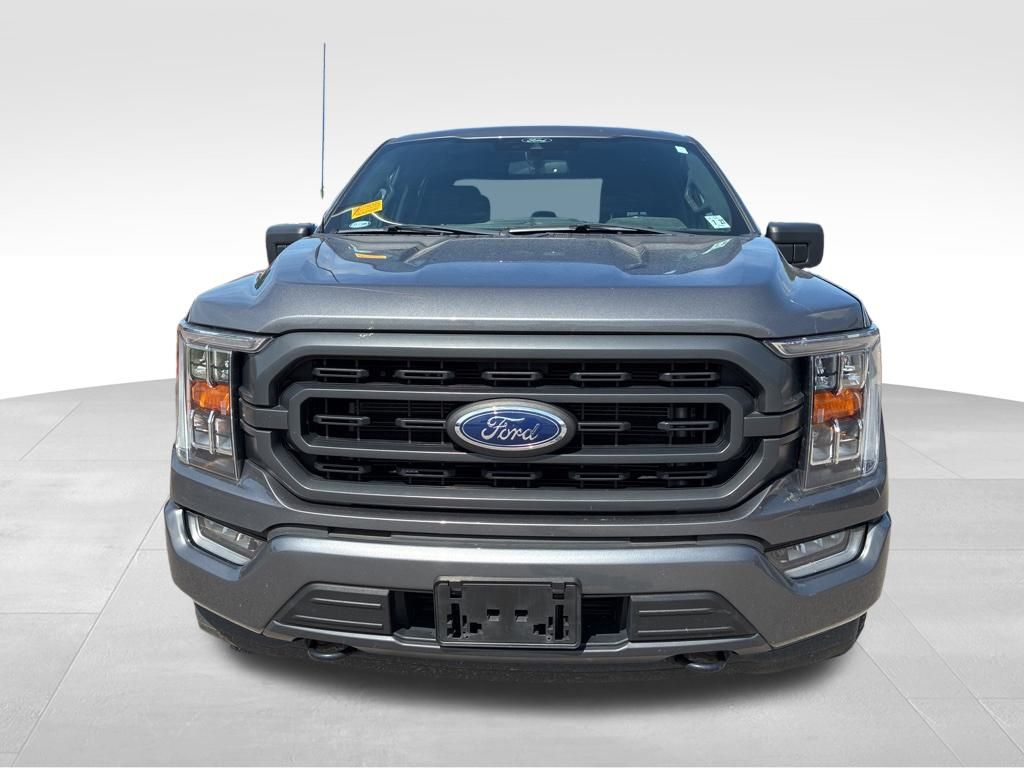 2022 Ford F-150 XLT photo 8
