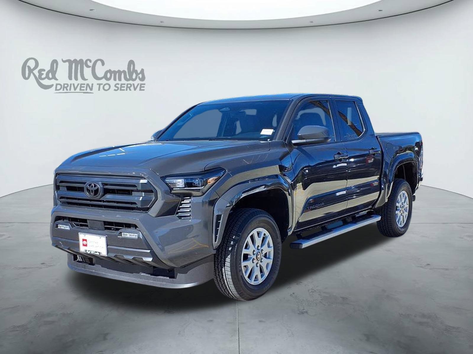 2025 Toyota Tacoma SR5's photo
