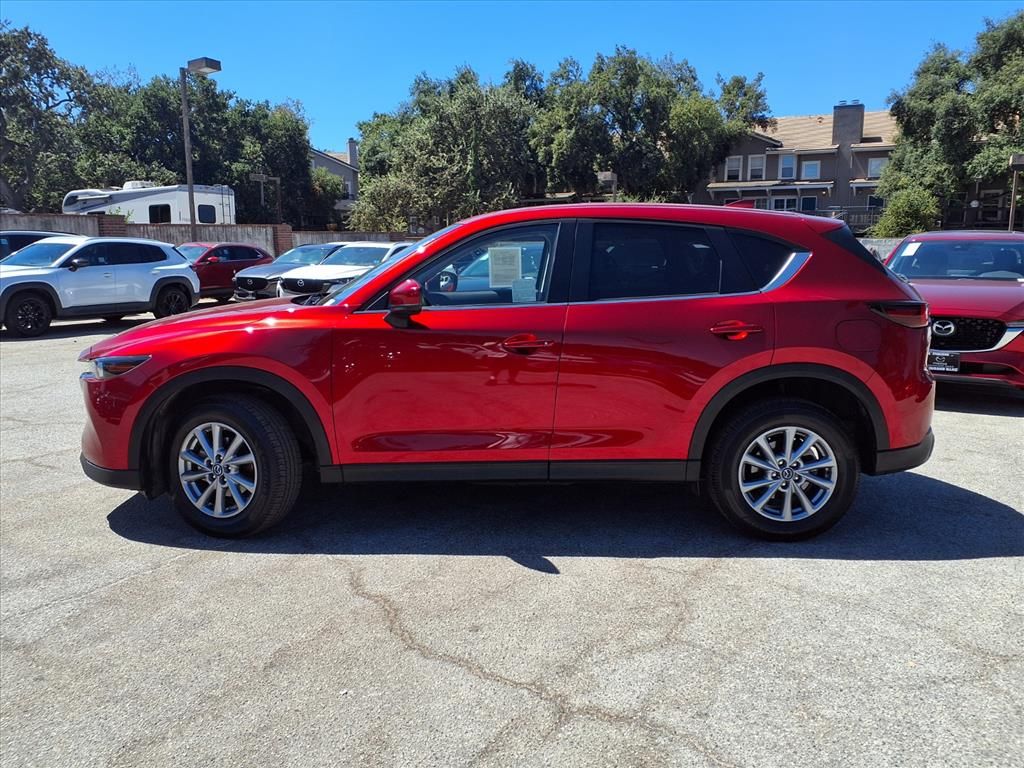 2023 Mazda CX-5 2.5 S Preferred photo 3