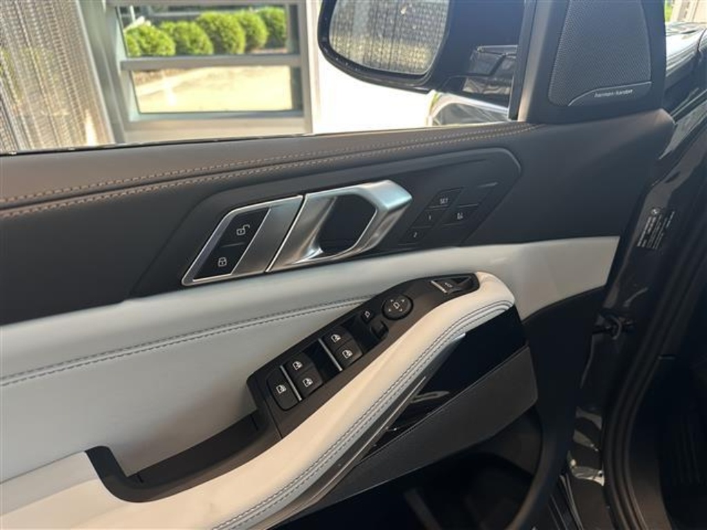 2026 Bmw X5 xDrive40i photo 11
