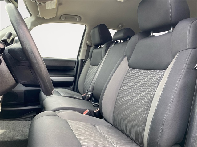 2019 Toyota Tundra SR5 Double Cab photo 9