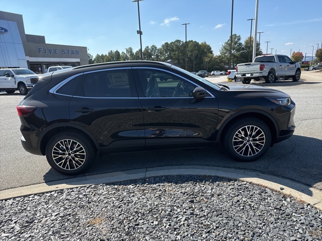 2025 Ford Escape Plug-In Hybrid Base photo 14