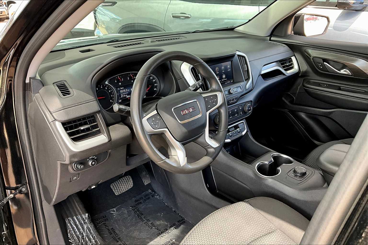 2024 Gmc Terrain SLE photo 14