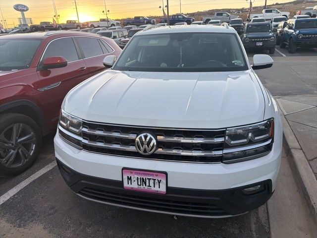 Used 2019 Volkswagen Atlas SE with VIN 1V2LR2CAXKC503862 for sale in Castle Rock, CO