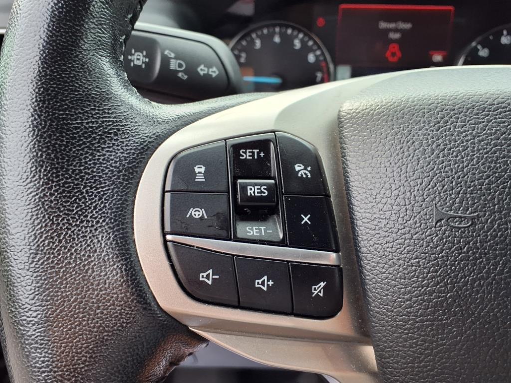 2022 Ford Explorer Limited photo 13