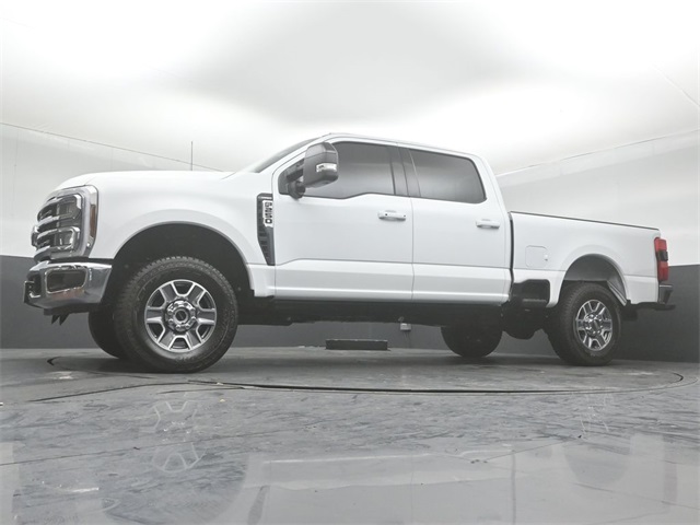 2025 FORD F-250 - Image 39