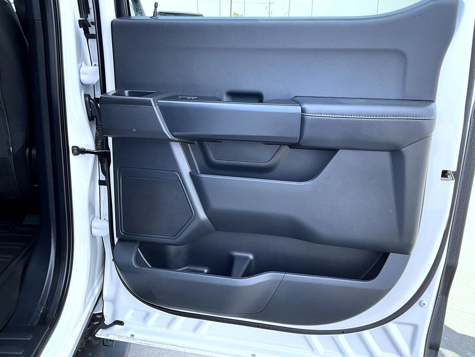 2021 Ford F-150 XL photo 17