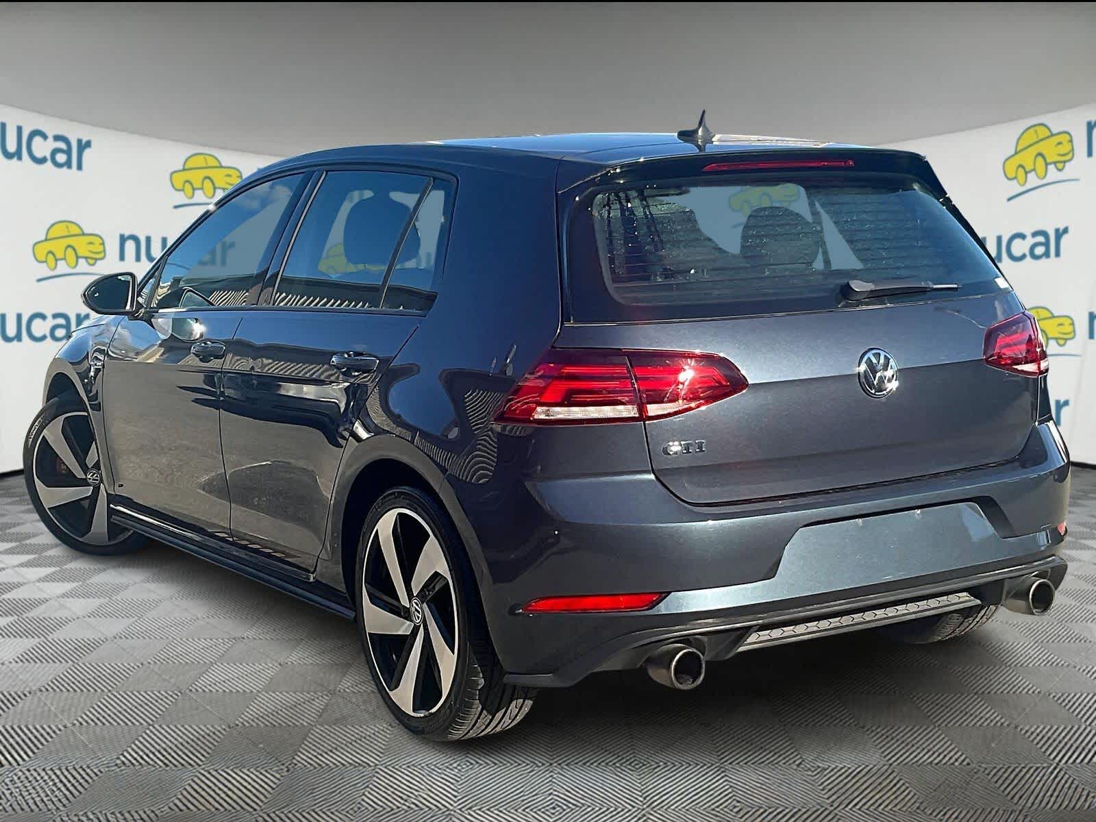 2018 Volkswagen Golf GTI SE photo 4