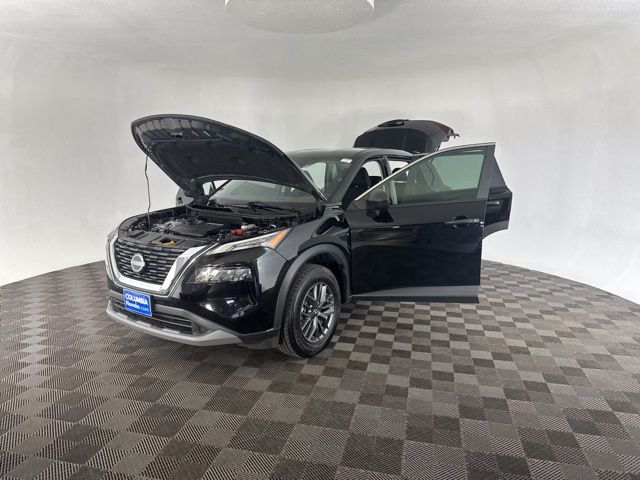 2023 Nissan Rogue S photo 14