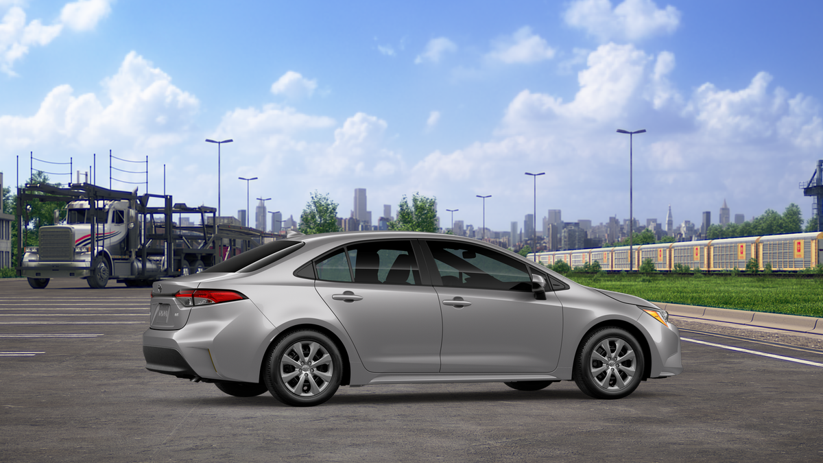 2026 Toyota Corolla LE photo 2