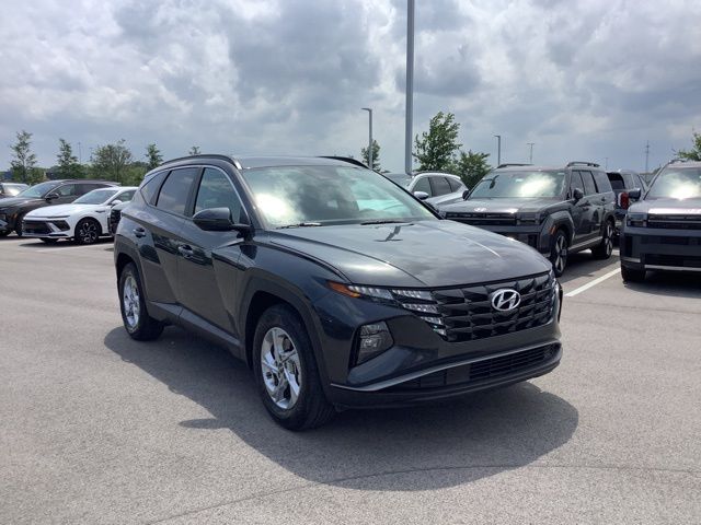 2023 Hyundai Tucson SEL photo 2
