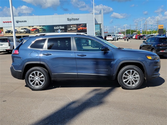 2021 Jeep Cherokee Latitude Lux photo 4