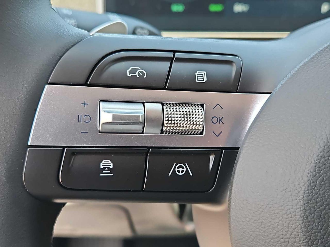 2025 Hyundai Sonata Hybrid Limited photo 21