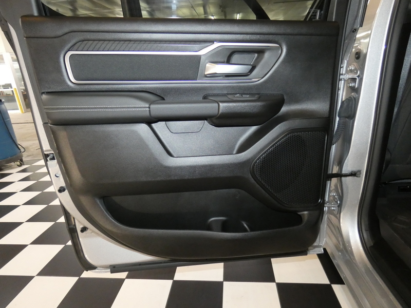 2025 Ram 1500 Big Horn photo 23