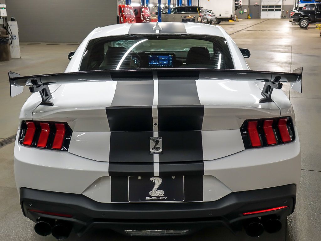 2025 FORD MUSTANG - Image 6