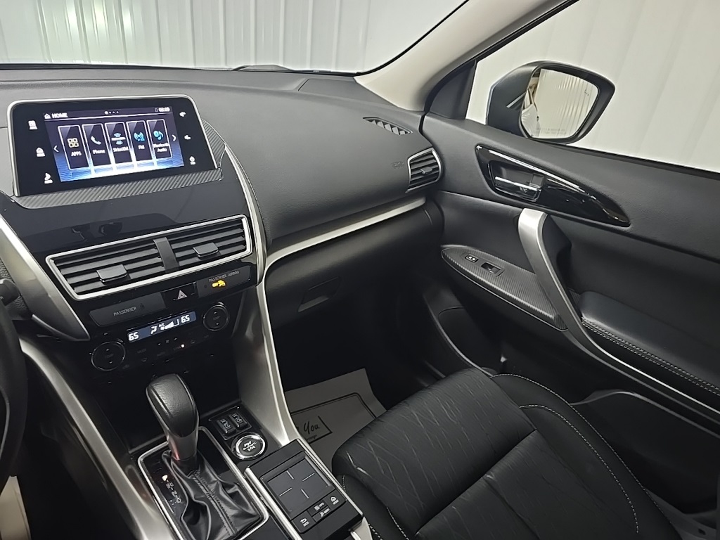 2018 Mitsubishi Eclipse Cross SE photo 25