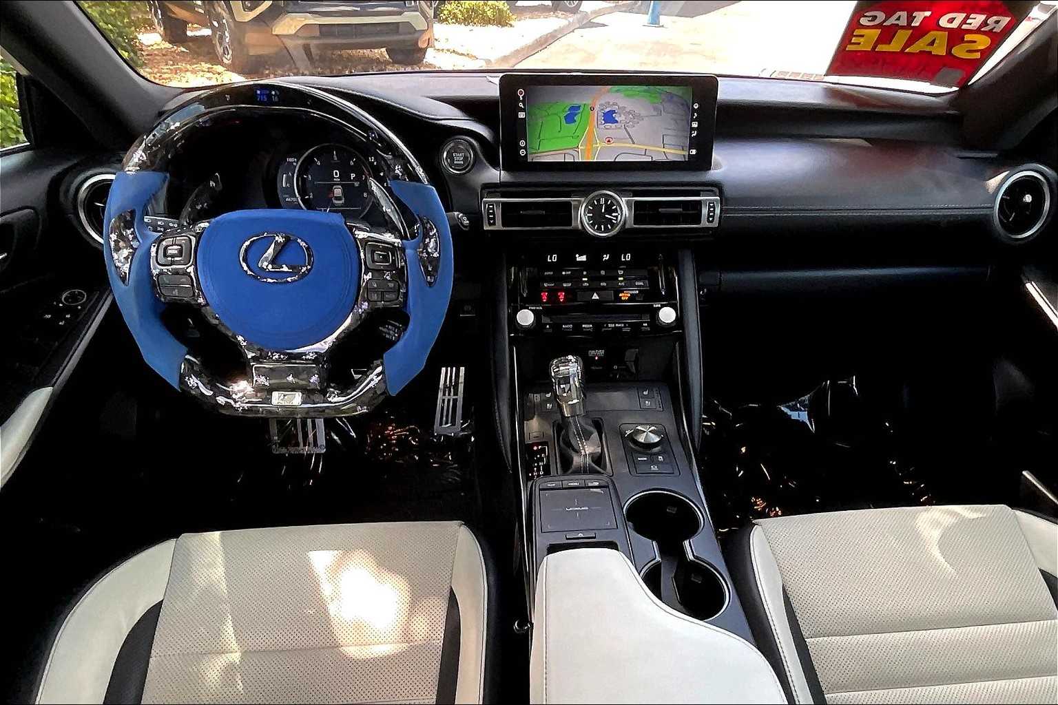 2022 Lexus IS F SPORT photo 14