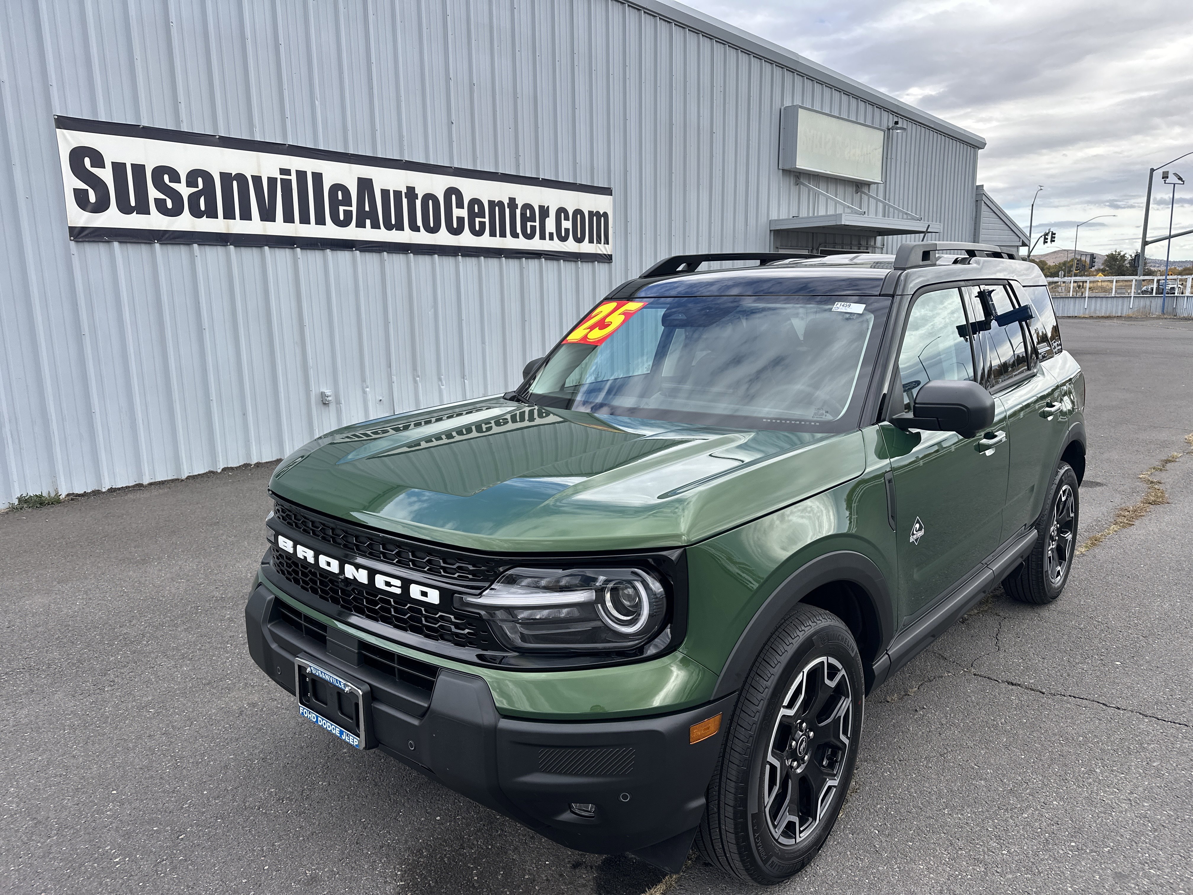 2025 Ford Bronco Sport Outer Banks's photo