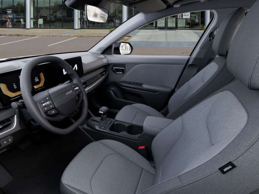 2025 Kia K4 LXS photo 17
