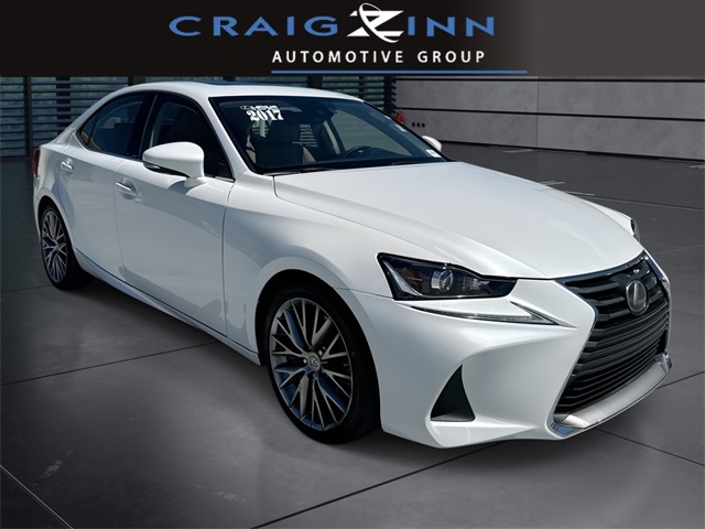 2017 Lexus IS