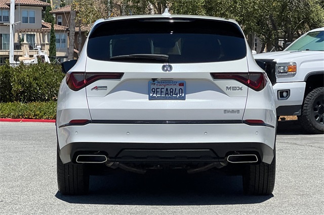 2023 Acura MDX SH-AWD A-Spec photo 5