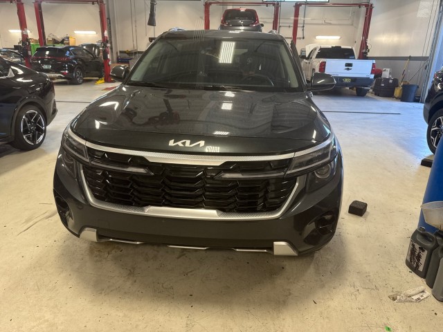 Used 2024 Gravity Gray Kia S image 1