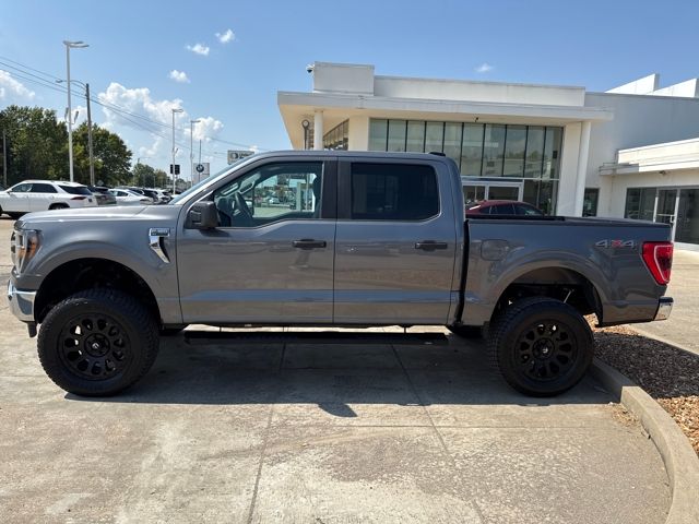 2023 Ford F-150 XLT photo 2