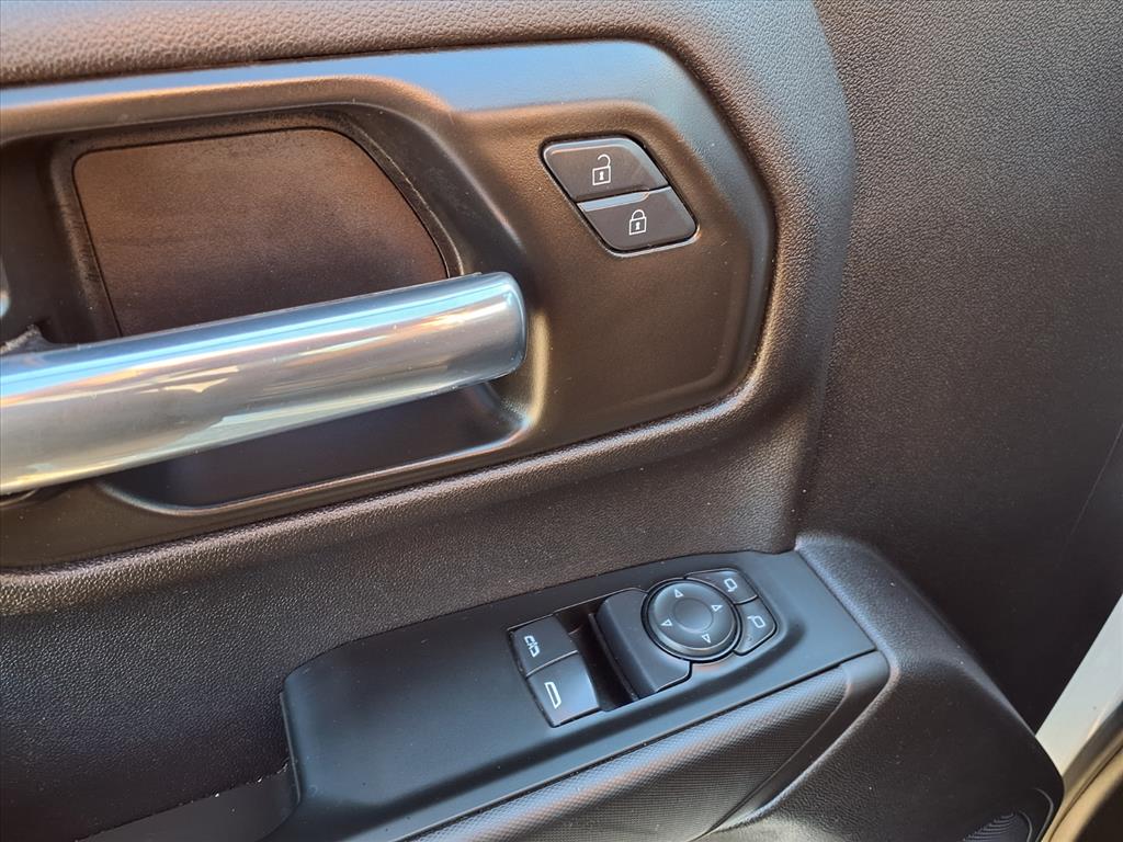 2024 Chevrolet Silverado 1500 photo 11