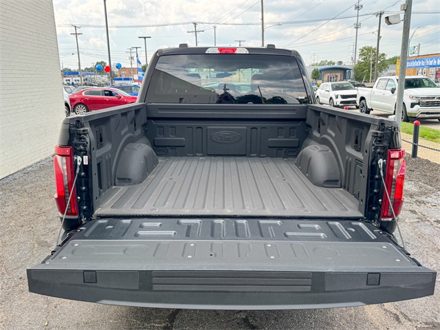 2024 Ford F-150 XLT photo 17