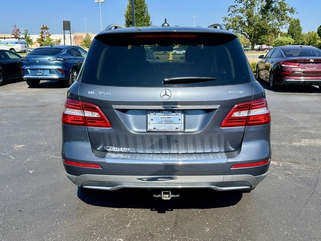 2015 Mercedes Benz ML 350 4MATIC photo 4