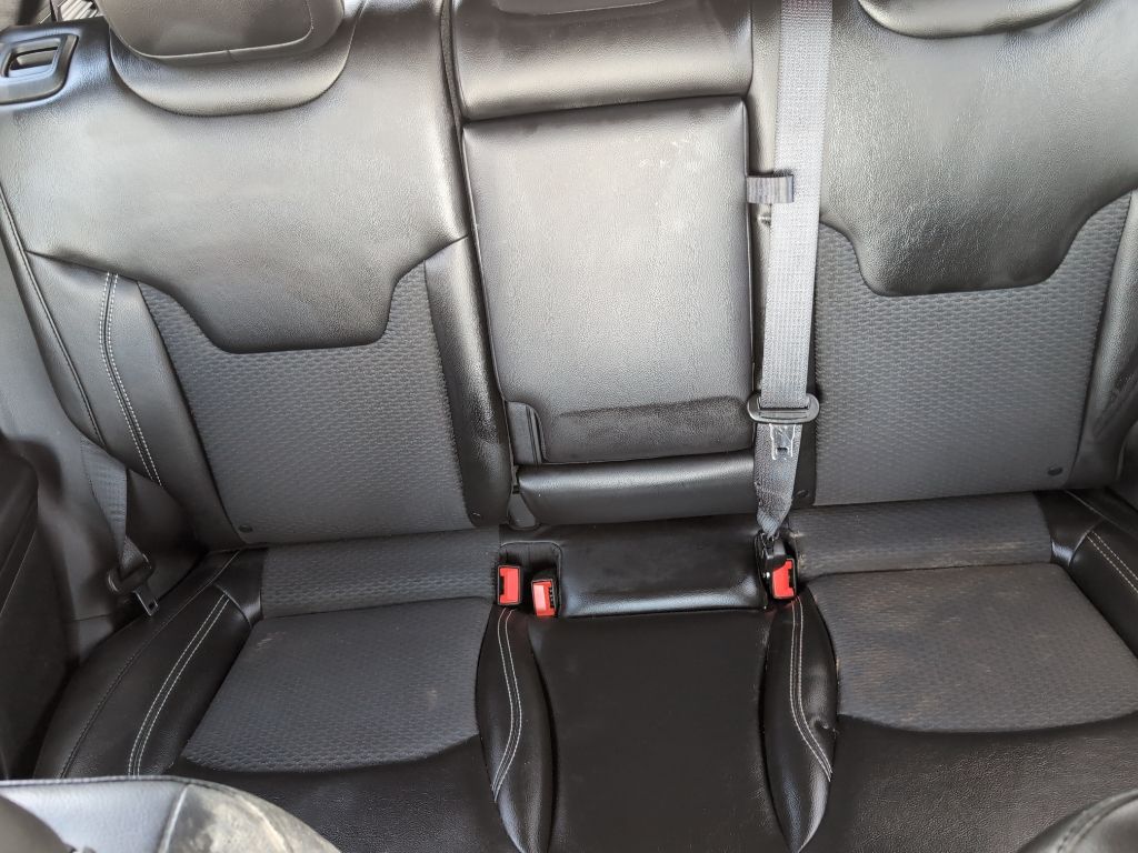 2023 Jeep Compass Altitude photo 23