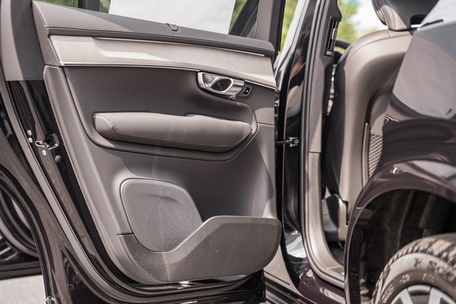 2026 Volvo XC90 photo 27