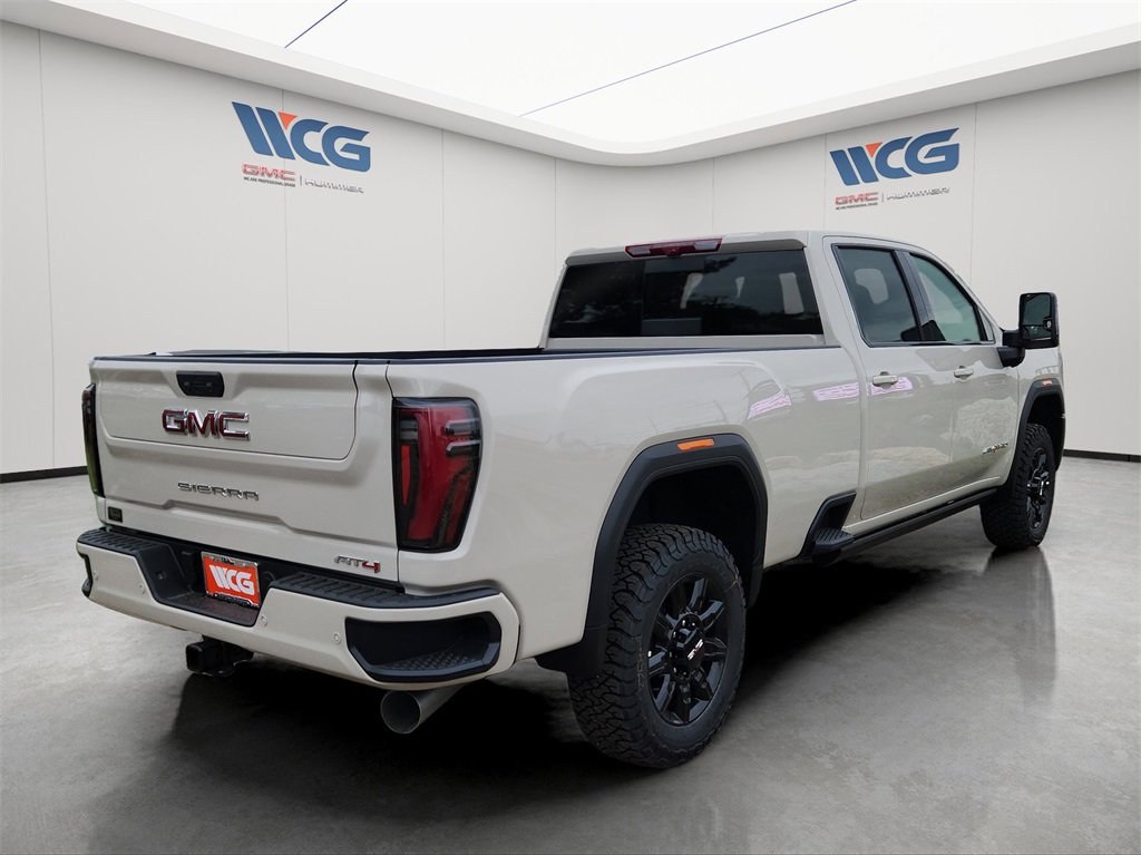 2026 Gmc Sierra 3500 HD AT4 photo 4