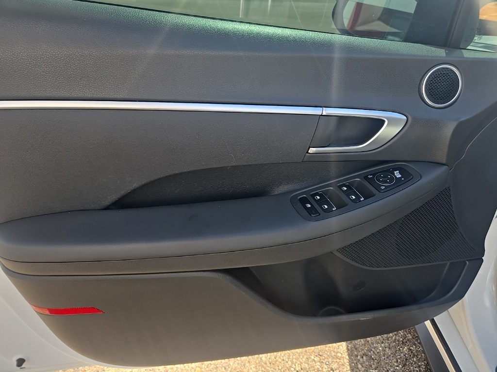2020 Hyundai Sonata SE photo 8