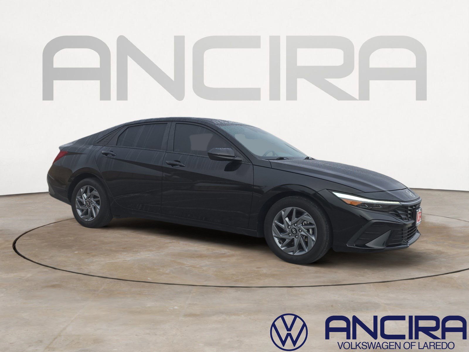 2024 Hyundai Elantra SEL's photo