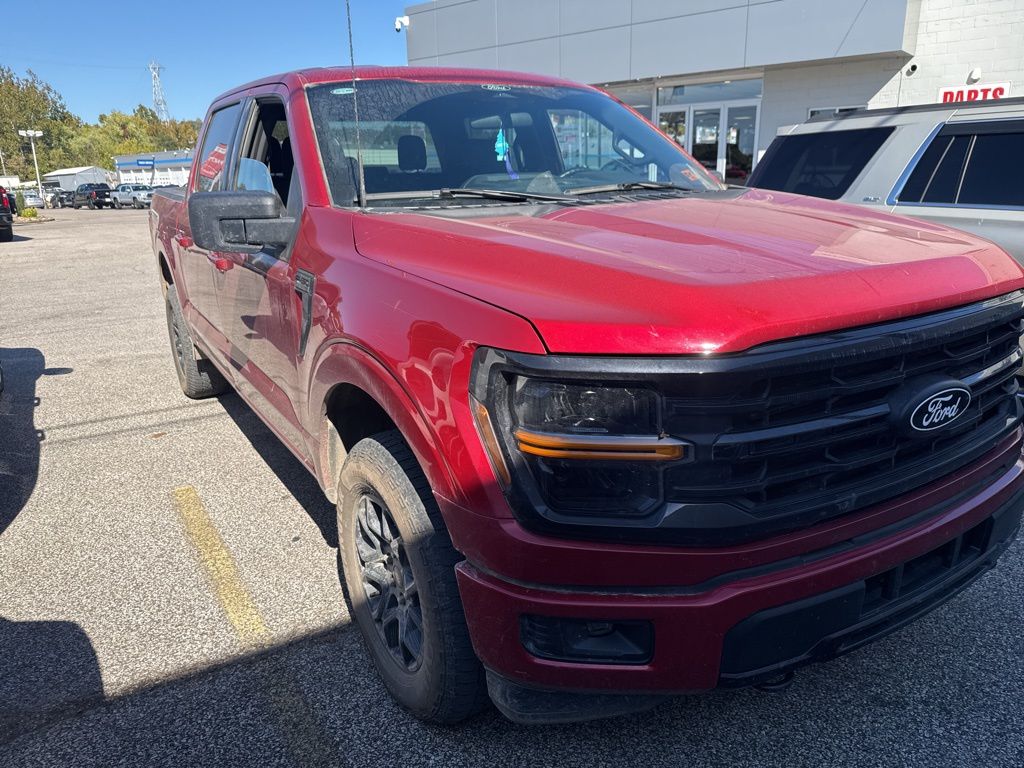 2025 Ford F-150 XLT photo 2