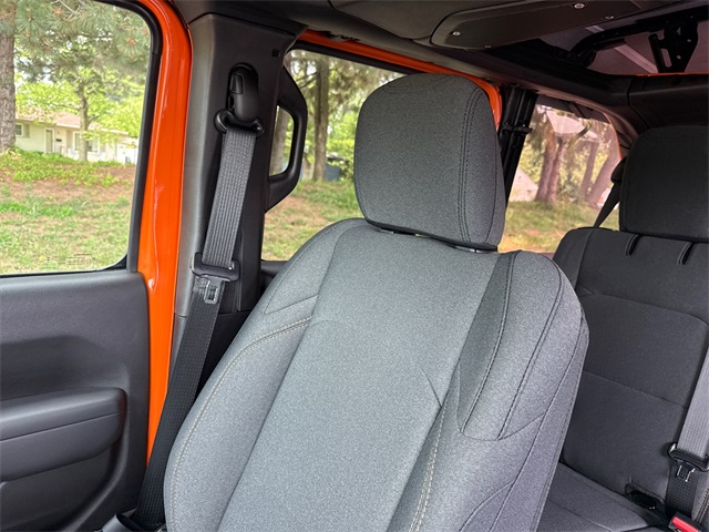 2025 Jeep Wrangler Sport S photo 23
