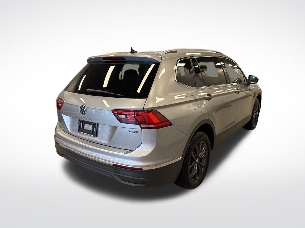 2024 Volkswagen Tiguan SE Wolfsburg Edition photo 5