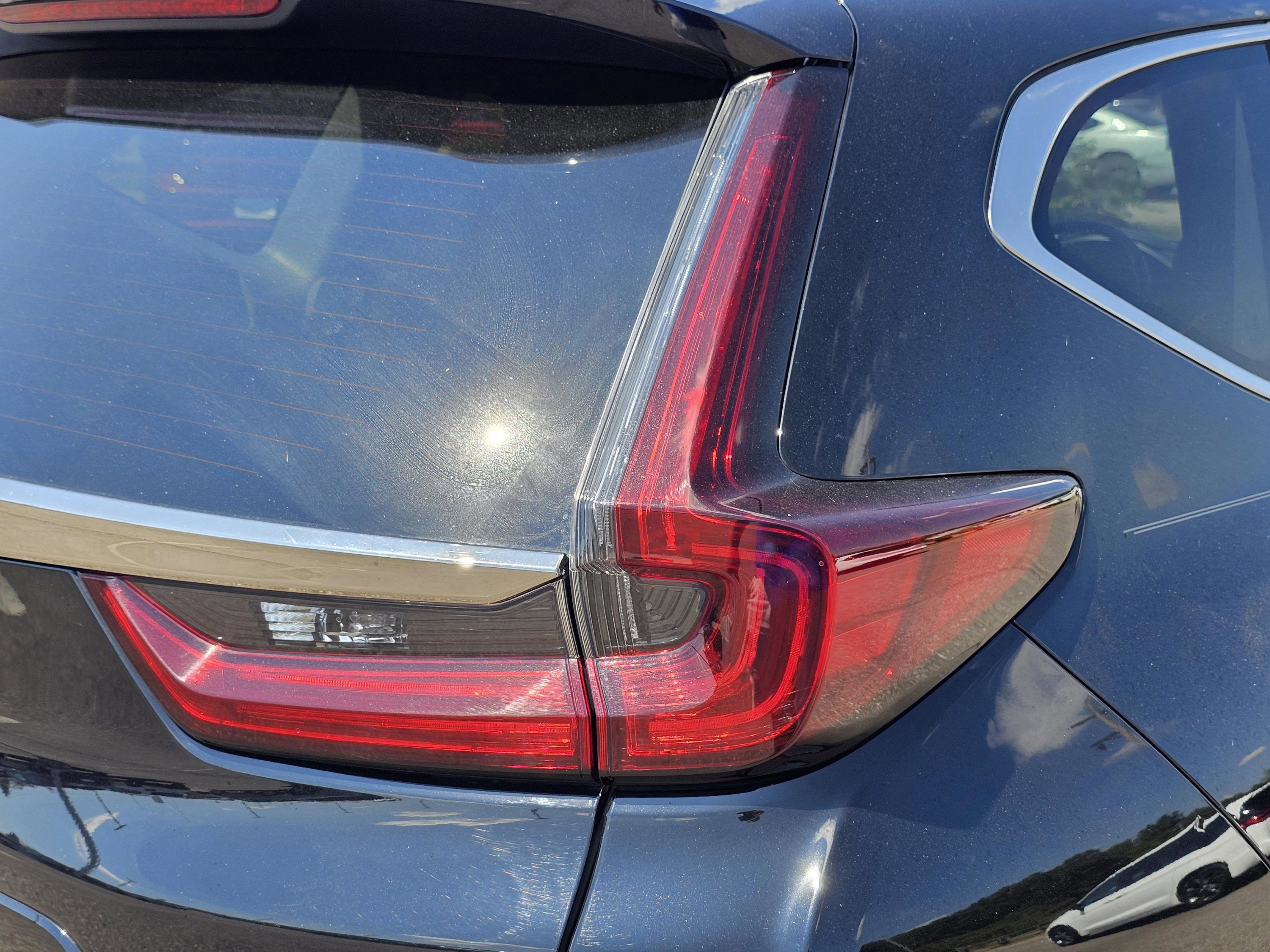 2020 Honda CR-V Touring photo 9