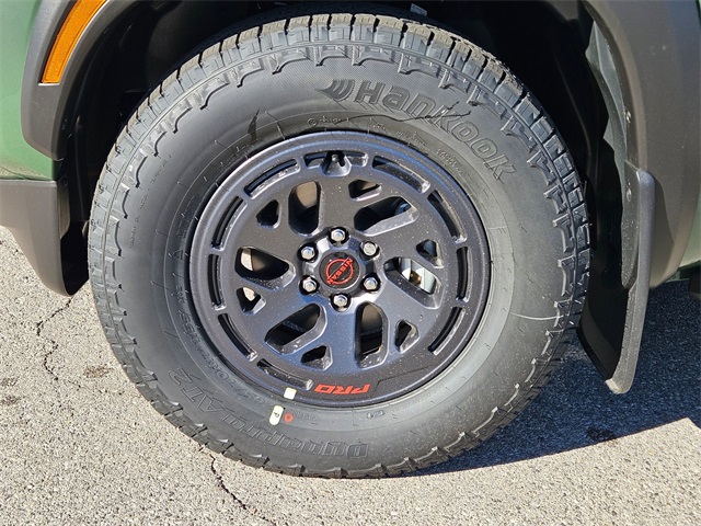 2026 Nissan Frontier PRO-X photo 4