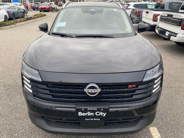 2026 Nissan Kicks SR photo 4