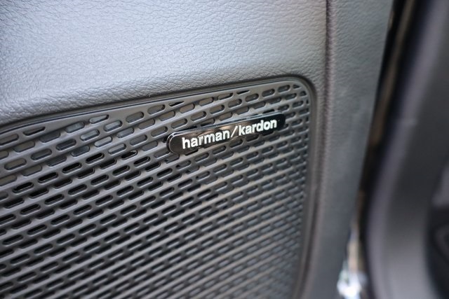 2026 Chrysler Pacifica Limited S Appearance photo 7