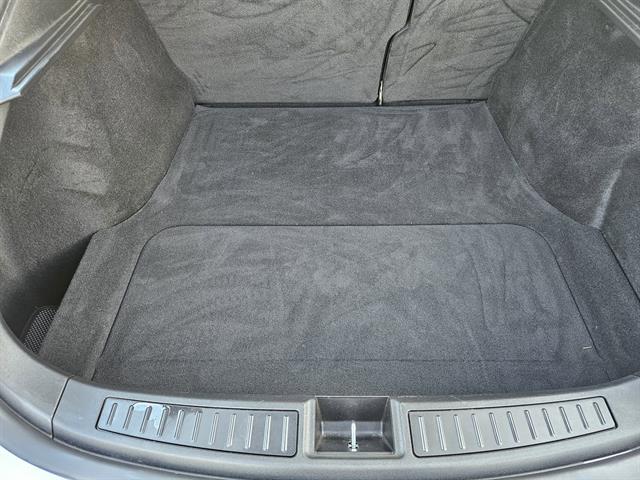 2021 Tesla Model S Long Range photo 19