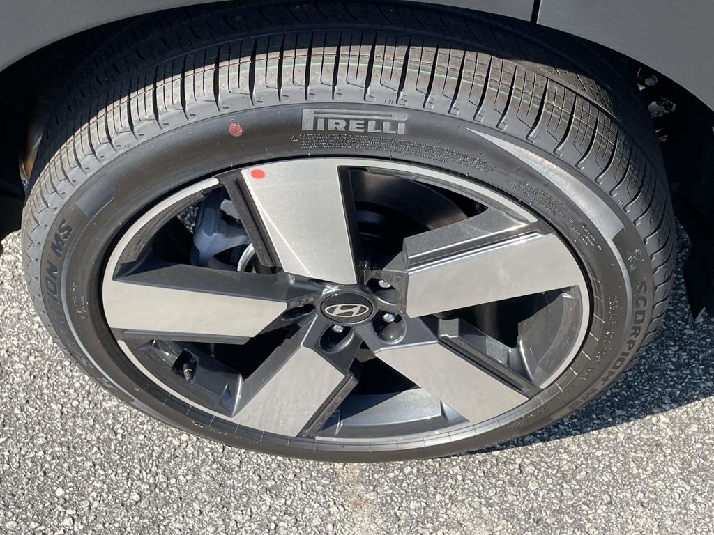 2026 Hyundai Santa Fe Limited photo 2